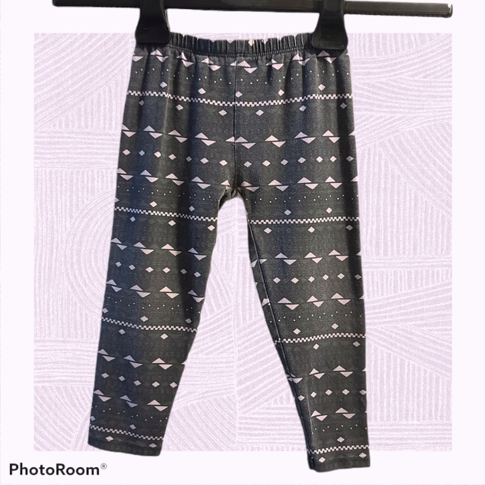 📻4/$15 3T Oshkosh leggings